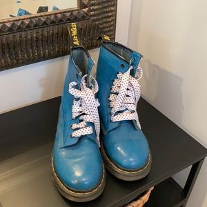 VINTAGE doc martens - blue leather